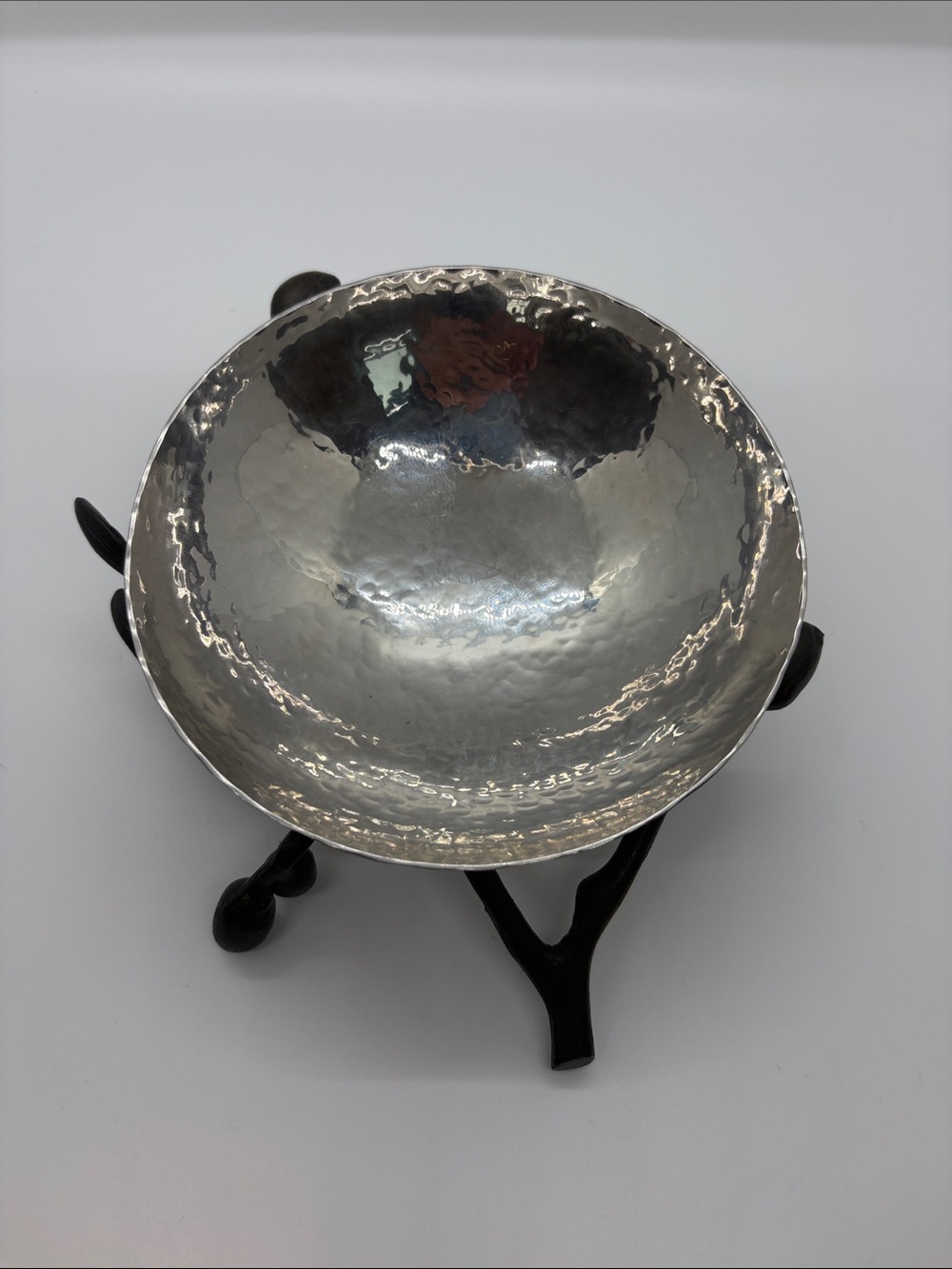 Beautiful authentic Michael Aram small decorative dish Olive Branch Collection.